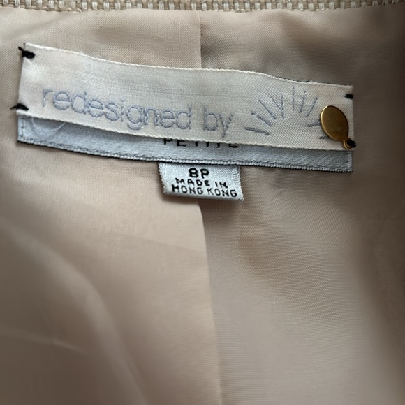 Tahari Cropped Tweed Blazer - Picture 3 of 9